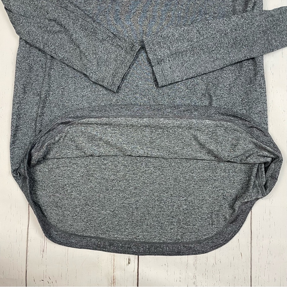 Lululemon License To Train Long Sleeve‎ - Picture 6 of 9